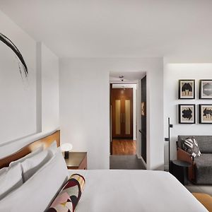King Steam Spa Suite